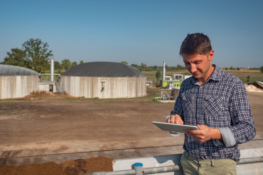 Brownfield Consultant in Chicago, IL | AKT Peerless